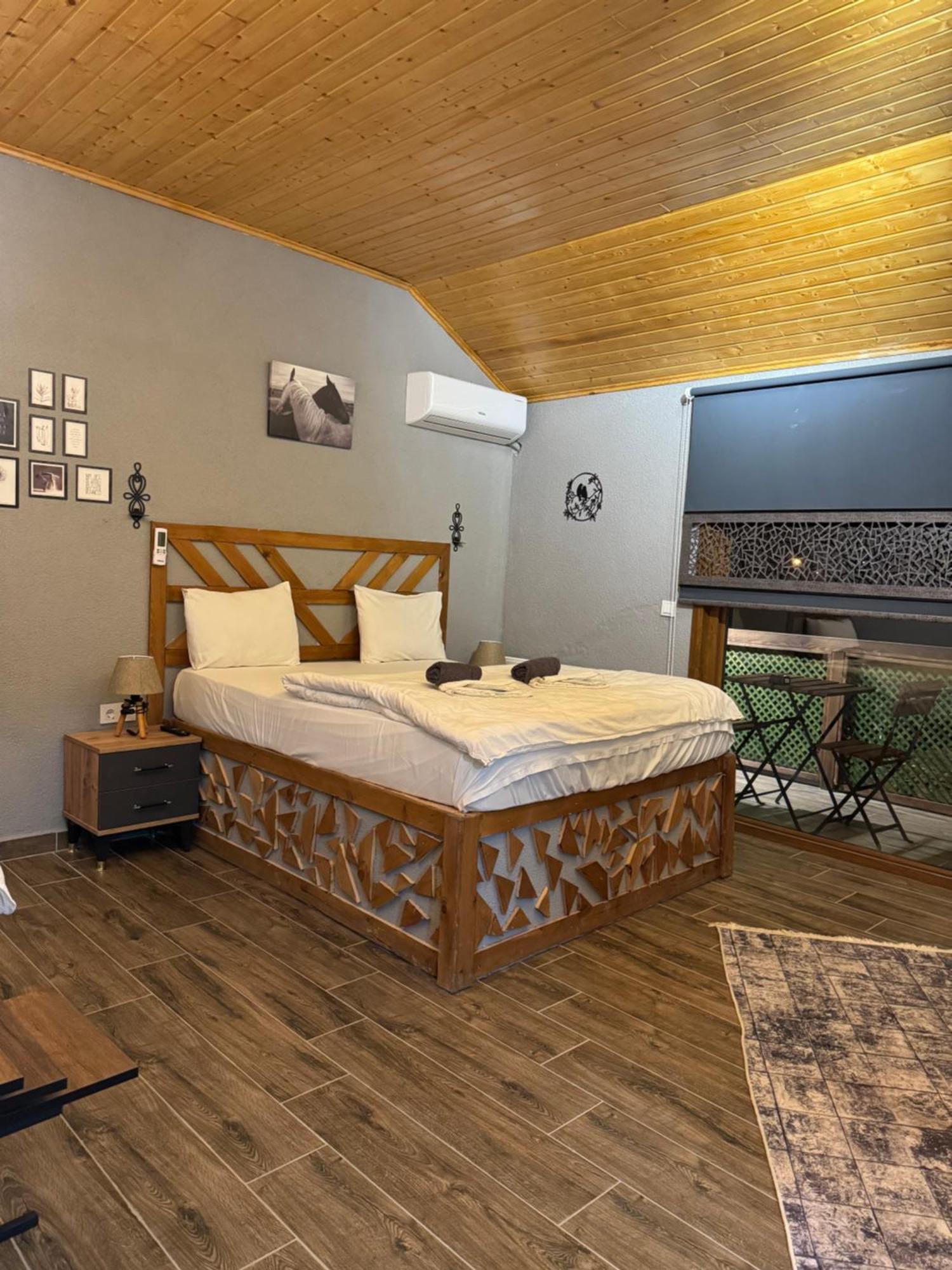 Tas Mahall Luxury B&B 5*
