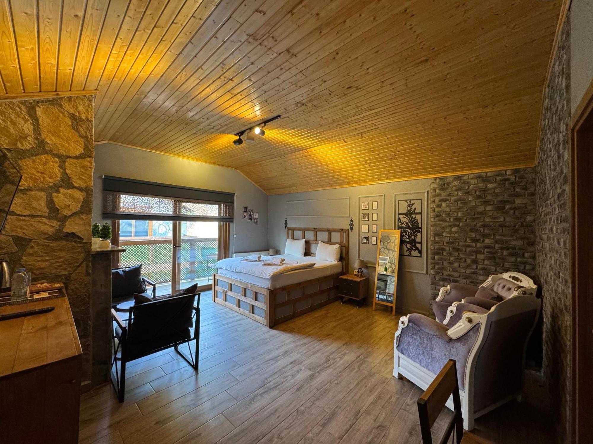 Tas Mahall Luxury B&B 5*