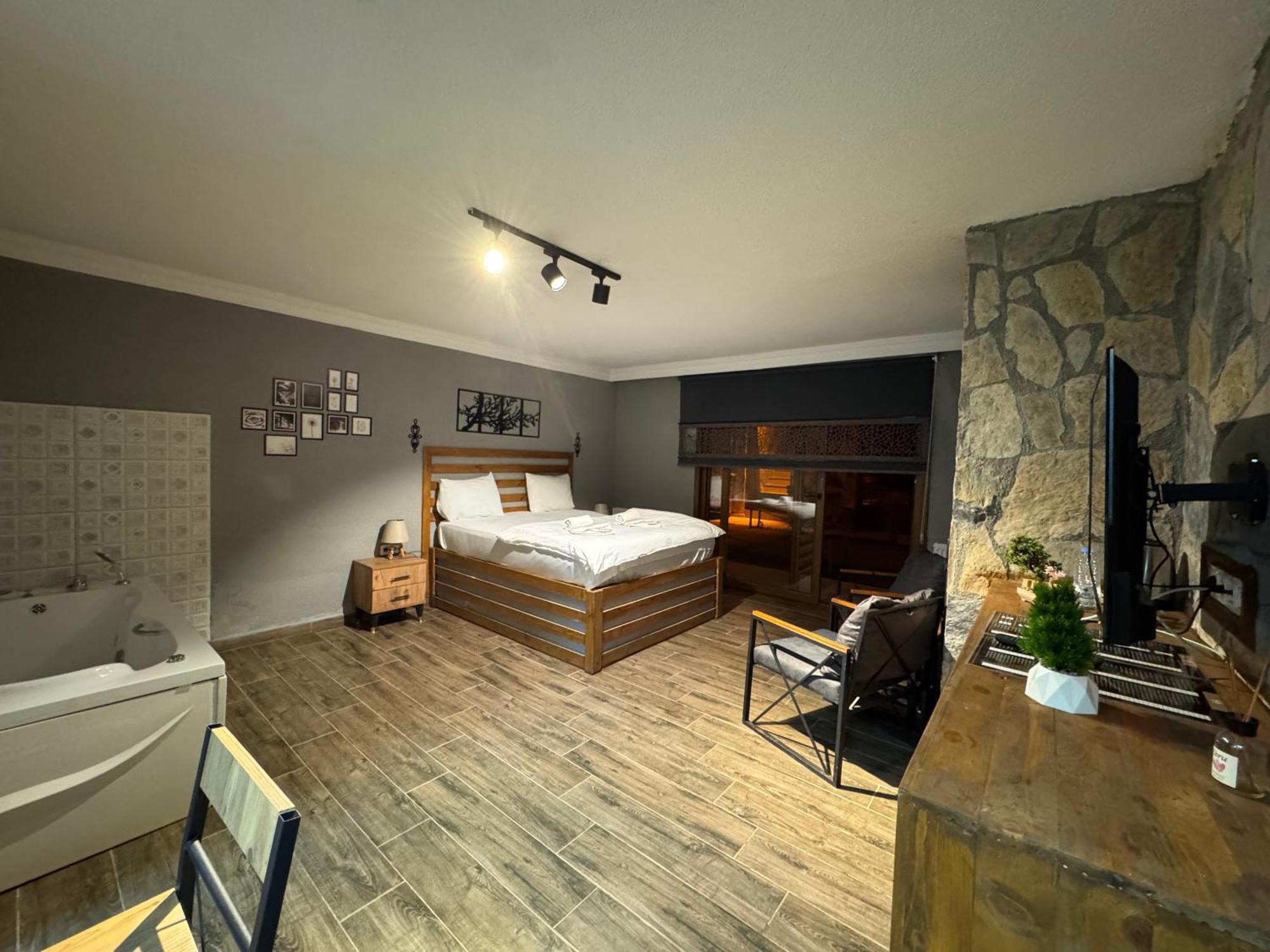 Tas Mahall Luxury B&B